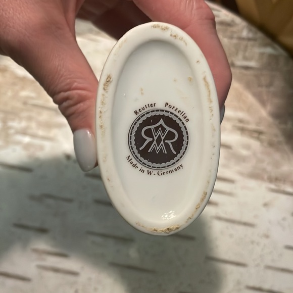 Antique German Porcelain Reutter Porzellan Hand Painted Small Vase - Picture 6 of 6